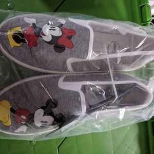Disney new canvas shoes